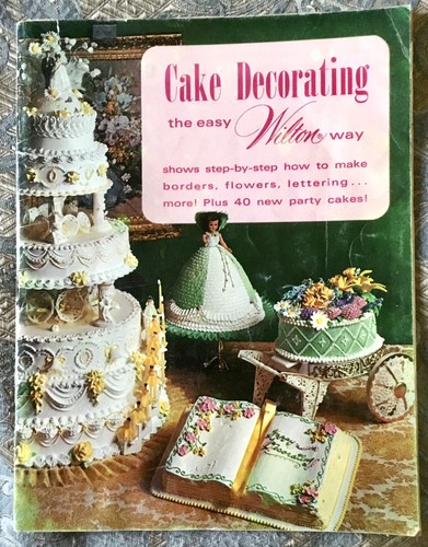 Vtg wilton 1973 cake - vtg,