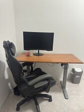 POSTAZIONE / STANDING DESK / MONITOR SAMSUNG CURVO / SEDIA ERGONOMICA