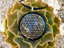 Collana con ciondolo orgone