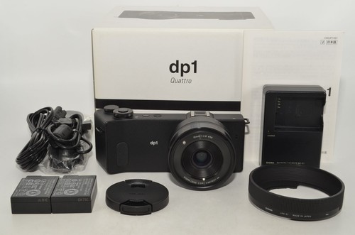 Fotocamera digitale compatta