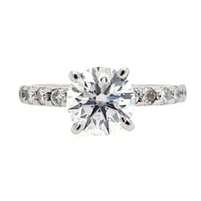 Anello rotondo design