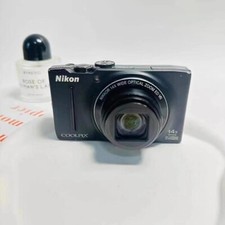 Nikon COOLPIX S8200 - Usata