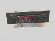 Audi concert 8E0035186