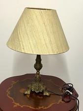 Lampada da tavolo paralume in