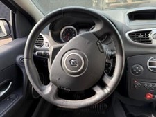 Volante Renault Clio III