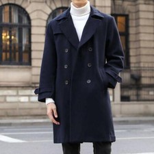 Soprabito uomo giovane medio