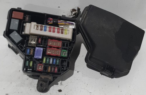 9832881380 per toyota yaris - 9832881380,