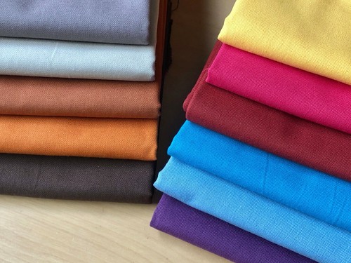 Tessuto cotone tinta - in,