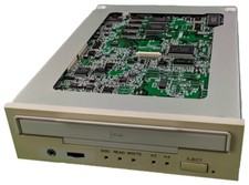 Masterizzatore CD Yamaha