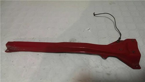 Traversa paraurti anteriore