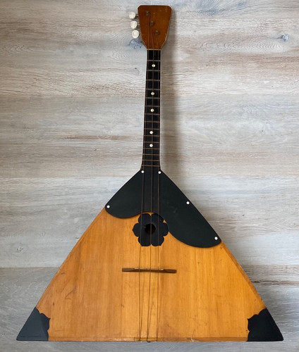 Balalaika sekunda strumento - balalaika,