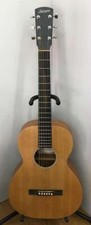 Chitarra acustica Larrivee P01 usata scala corta con custodia morbida