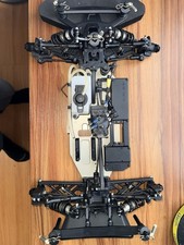 XRAY GTX8 1/8 NITRO GT RC CAR
