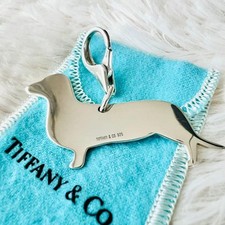 Portachiavi con ciondolo cane bassotto Tiffany Co accessorio in argento con s...