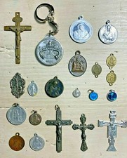 Lotto di 21 medagliette