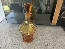 Decanter vintage in vetro
