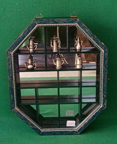 Bacheca collezione miniature - bacheca,