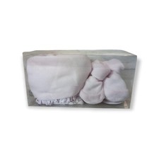 berrettino e scarpette neonato