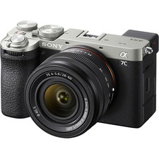 Nuovo Sony Alpha a7C II