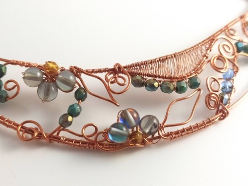 Collana fiori inverno con - collana,