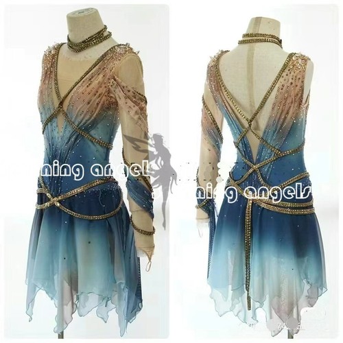 Costume pattinaggio - , su