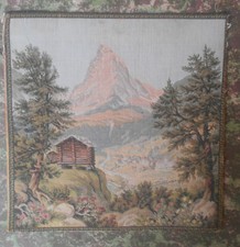 RICAMO A MANO PUNTO E CROCE