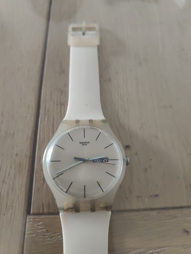 Montre swatch rose rebel réf - rose,