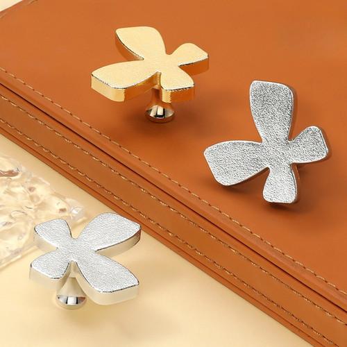 Maniglia armadio ottone