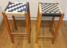 Coppia di sgabelli da bar