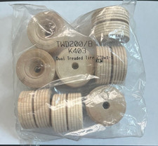 Lotto di 8 ruote per camion