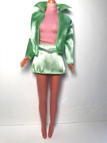 Barbie bambola boutique viale