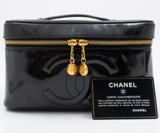 CHANEL POUCH POCHETTE