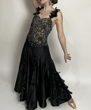 Abito liscio sala da ballo