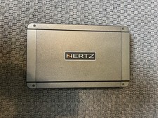 Hertz HCP 4 Amplificatore