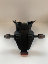 Parafango porta targa sotto