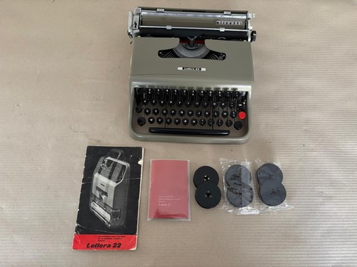 Macchina scrivere olivetti - da,