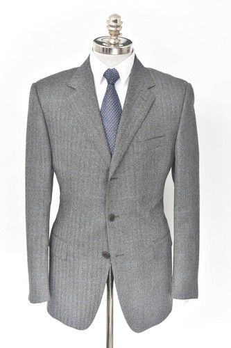 Cappotto sportivo nuovo con