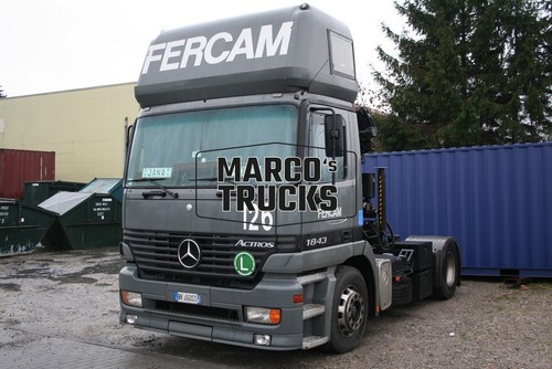 Foto camion mercedes - foto,