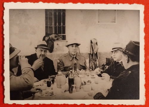 Photo foto uomini tavola - foto,