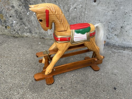 Cavallo dondolo vintage in - a,