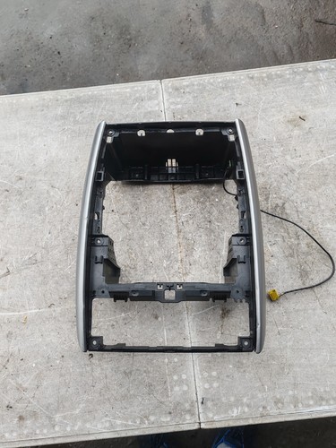 Assetto surround stereo