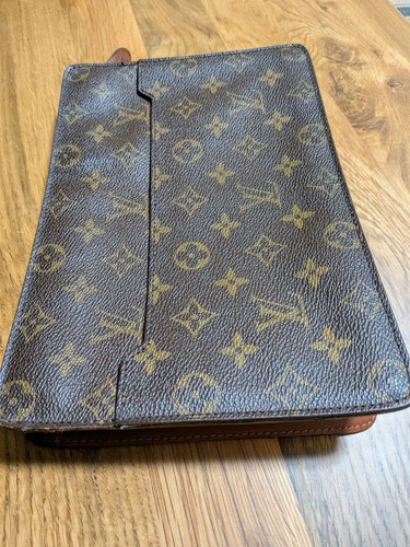 Louis vuitton monogram - louis,