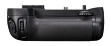 Nikon MB-D15 Multi-Power