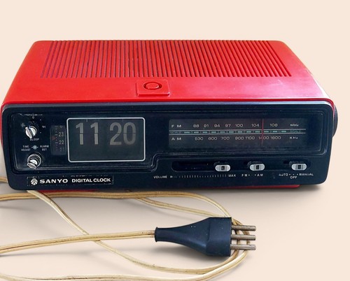 Radiosveglia vintage sanyo - radiosveglia,