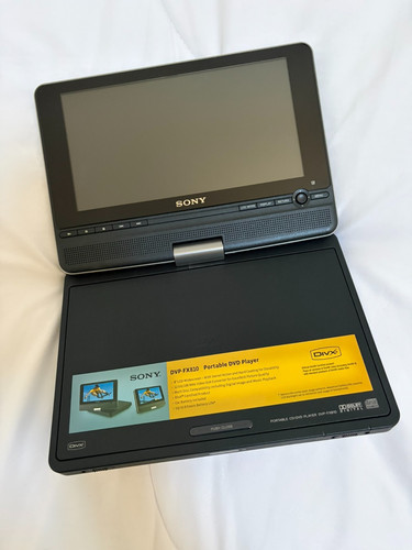 Sony dvp fx810 portable dvd - portable,