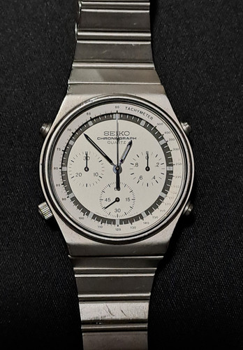 Seiko quartz chronograph - seiko,