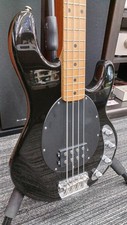 Music man stingray 4 - man],