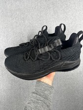 Nike LeBron 15 scarpe basse