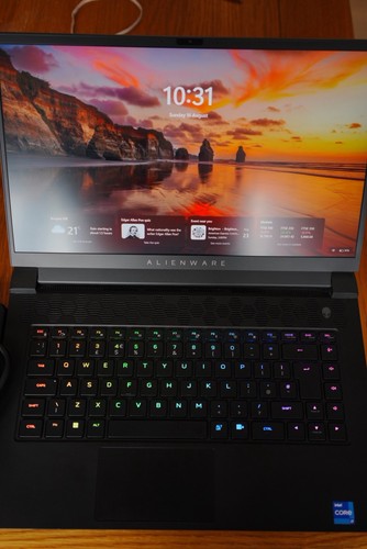 Dell alienware m15 - alienware,