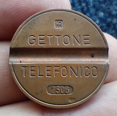 Italian phone token - phone, ‘gettone